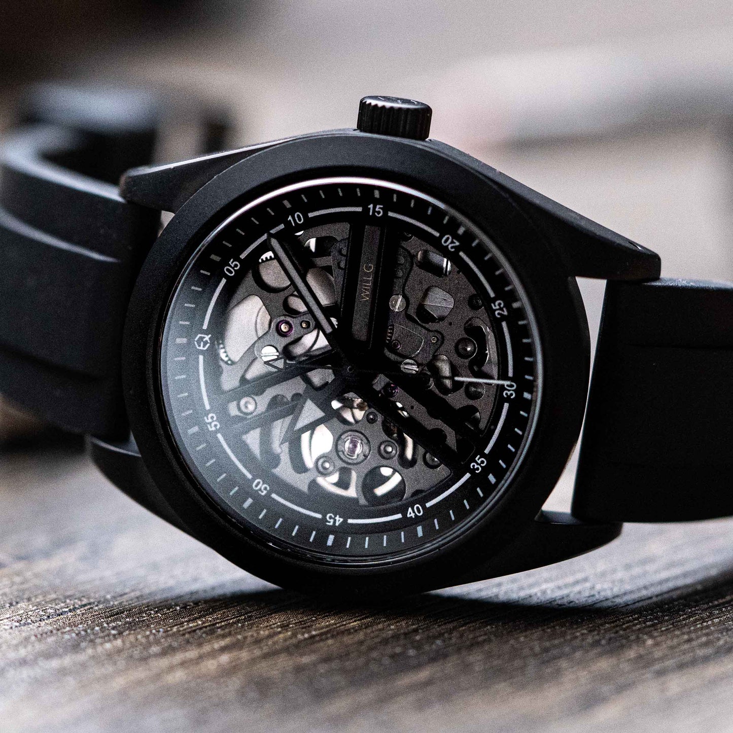 EONIQ expedition watch - custom watch with seiko movement and free name engraving - black case 